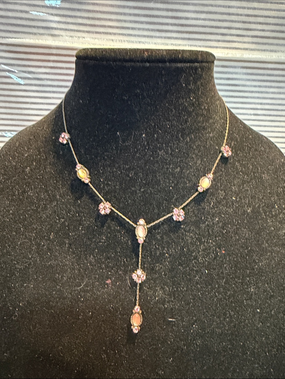 Source Unknown Pink and Gold Floral Lariat Necklace